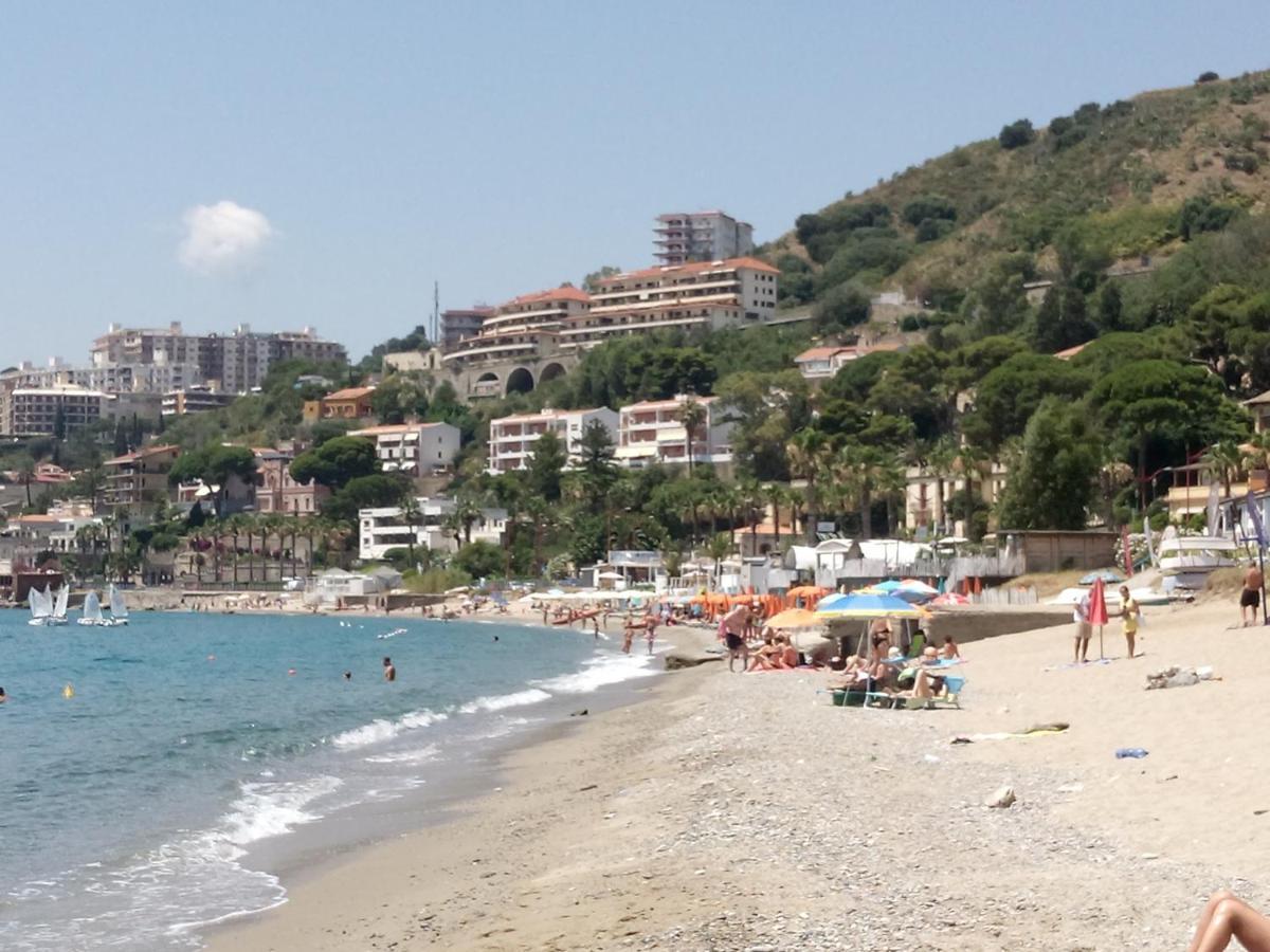 فيلا Casa Vacanza Mamma Maria مسينا المظهر الخارجي الصورة